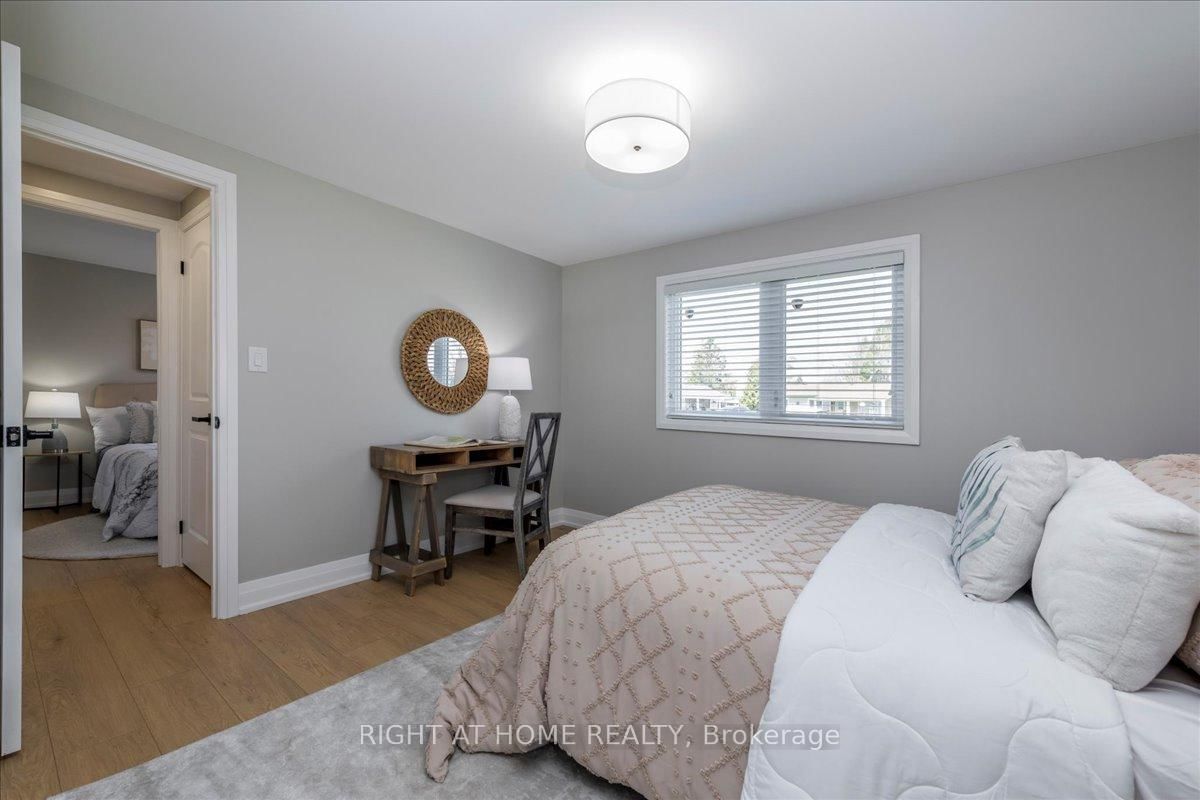 1 South Boulevard • Innisfil, ON photo 23