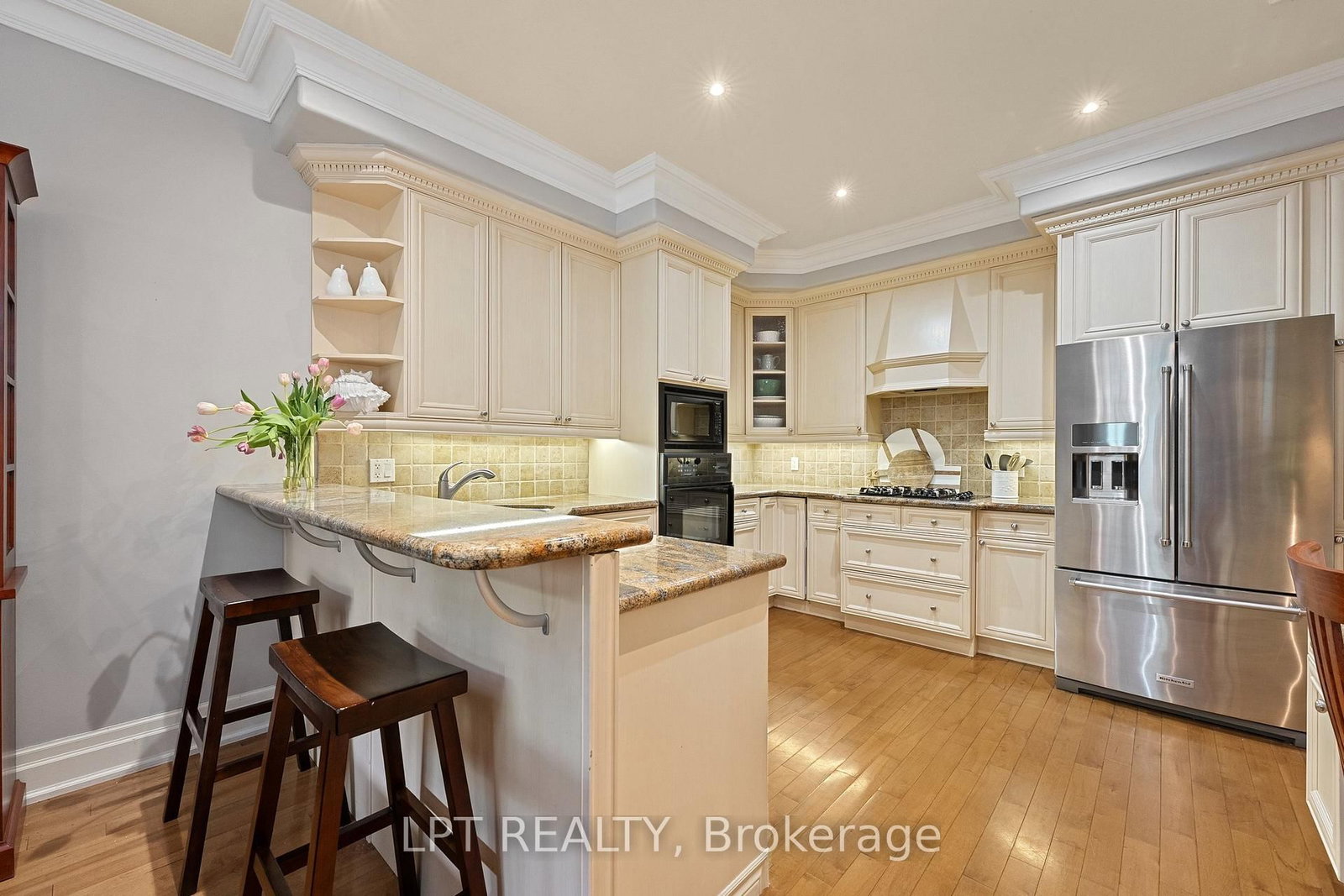 112 Tyler Street • Aurora, ON photo 21