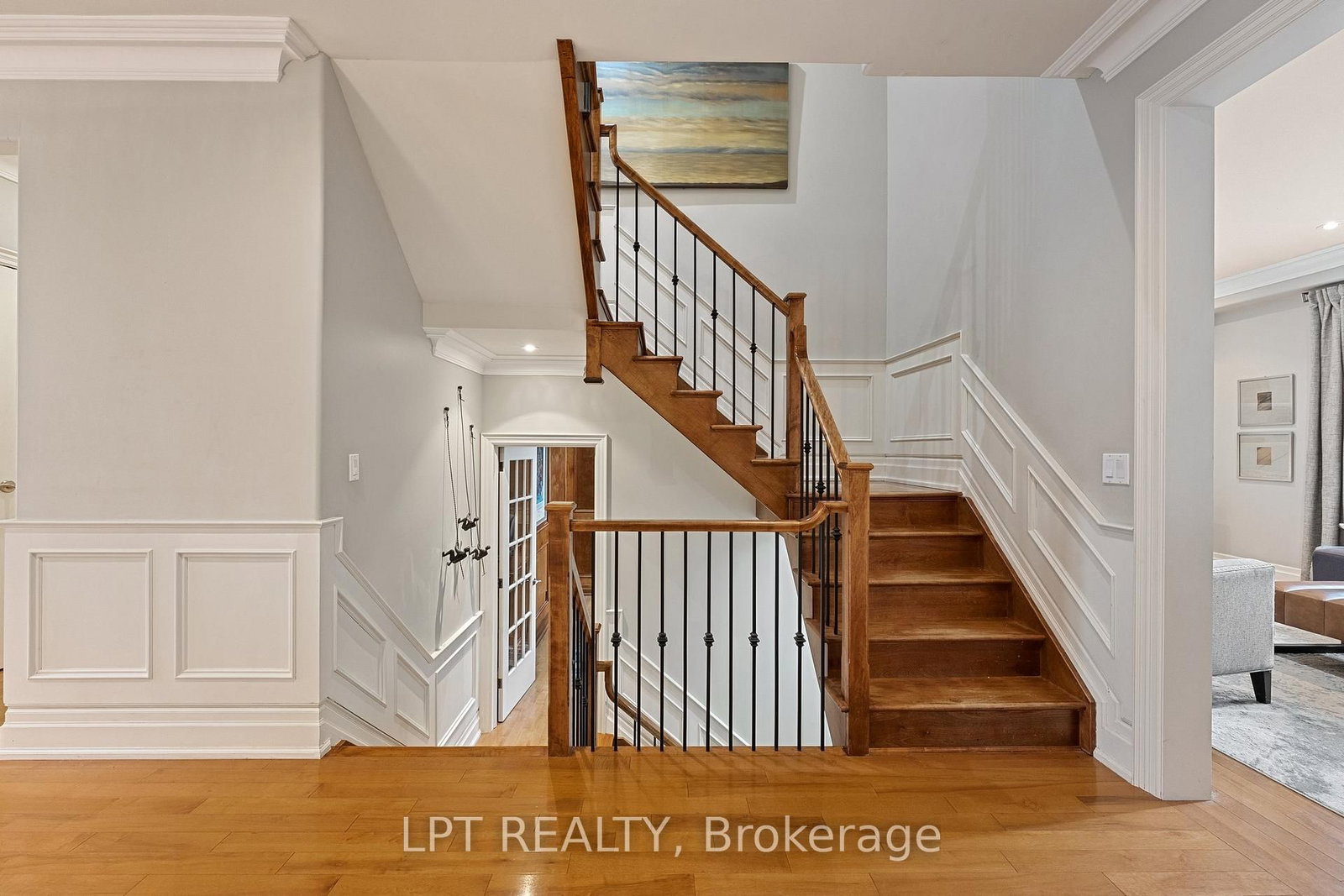 112 Tyler Street • Aurora, ON photo 26