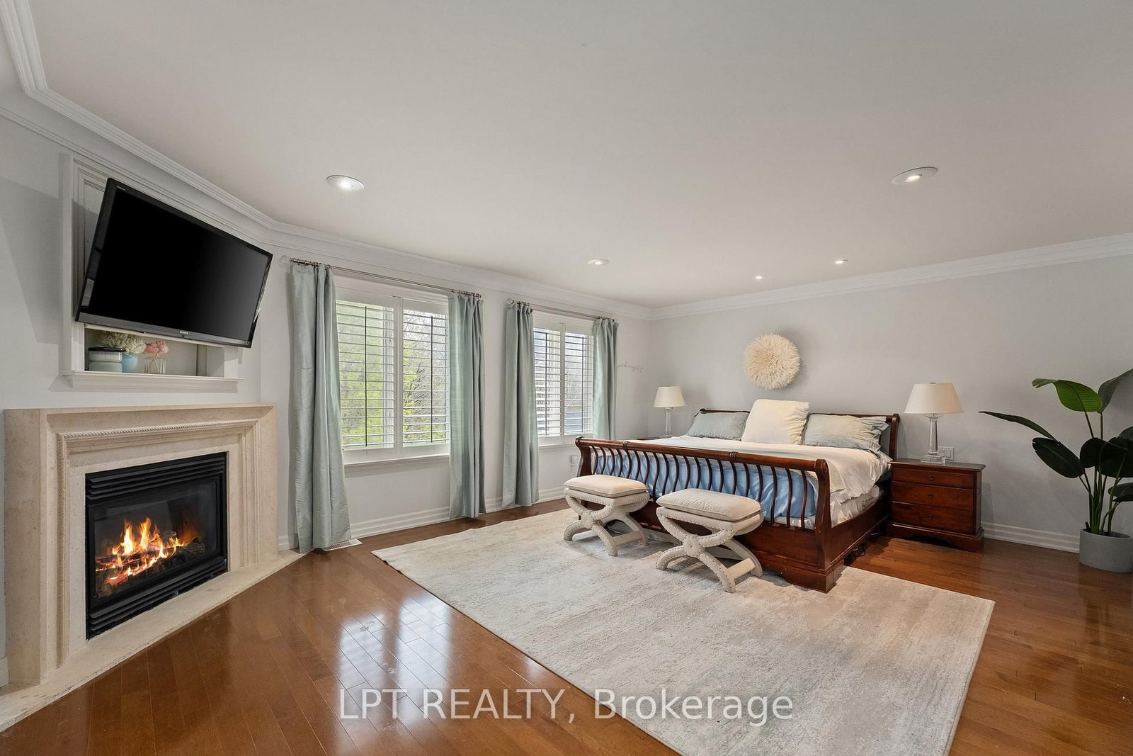 112 Tyler Street • Aurora, ON photo 27
