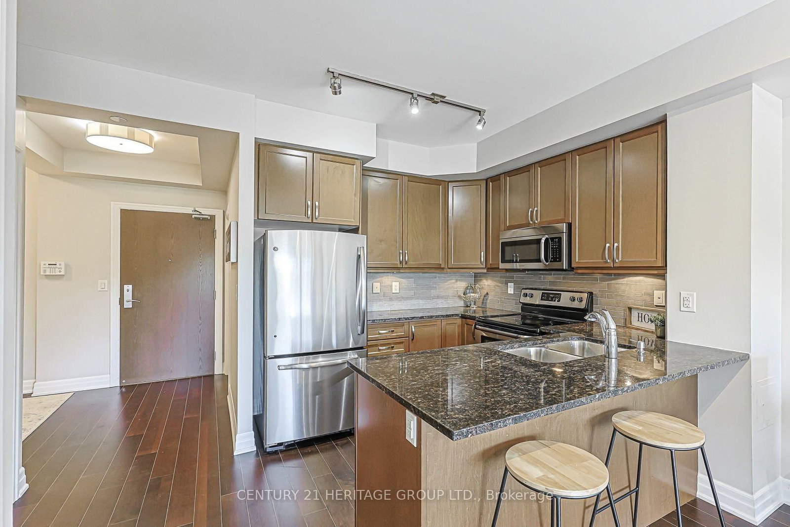 111 Civic Square Gate • #210 • Aurora, ON photo 15