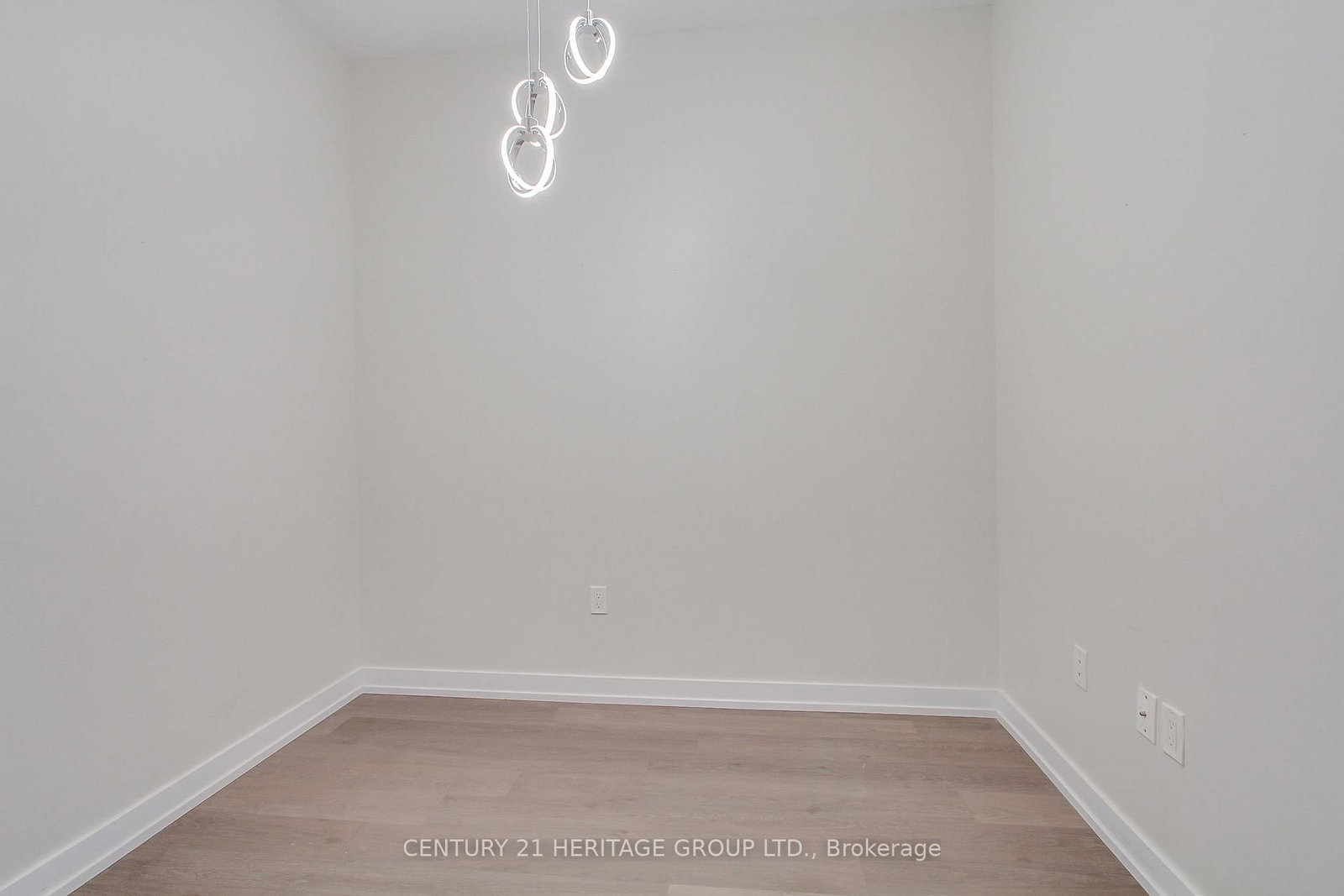 555 William Graham Drive • #250 • Aurora, ON photo 17