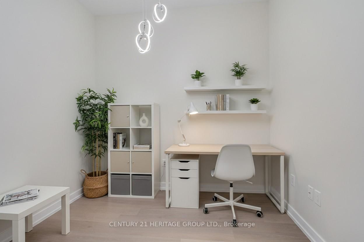 555 William Graham Drive • #250 • Aurora, ON photo 18