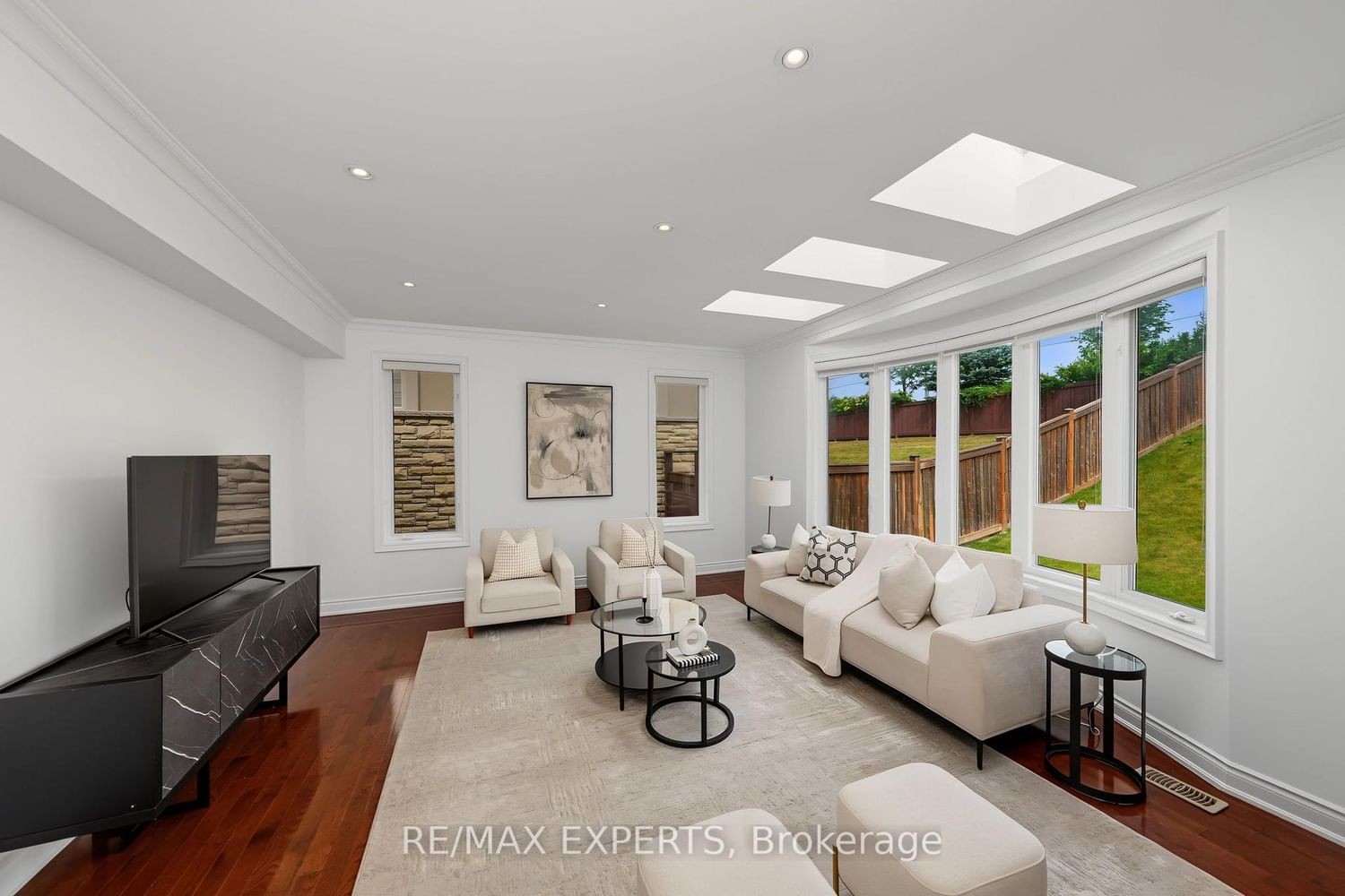 12 Sweet Valerie Court • Vaughan, ON photo 18