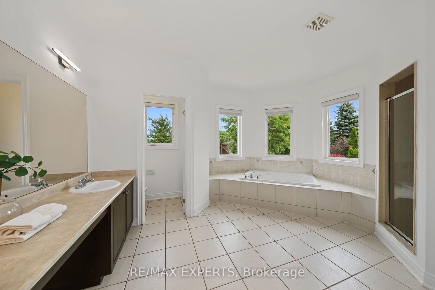 12 Sweet Valerie Court • Vaughan, ON photo 25