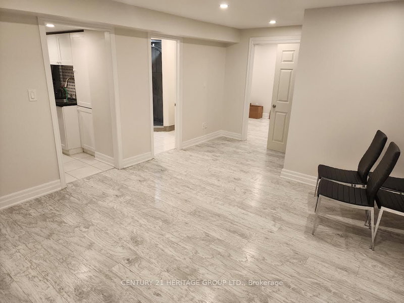 Bsmt - 490 Cody Crescent