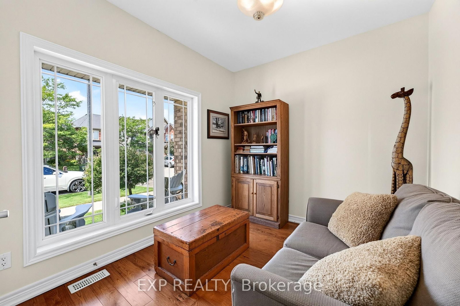 17 Wyndham Circle • Georgina, ON photo 26