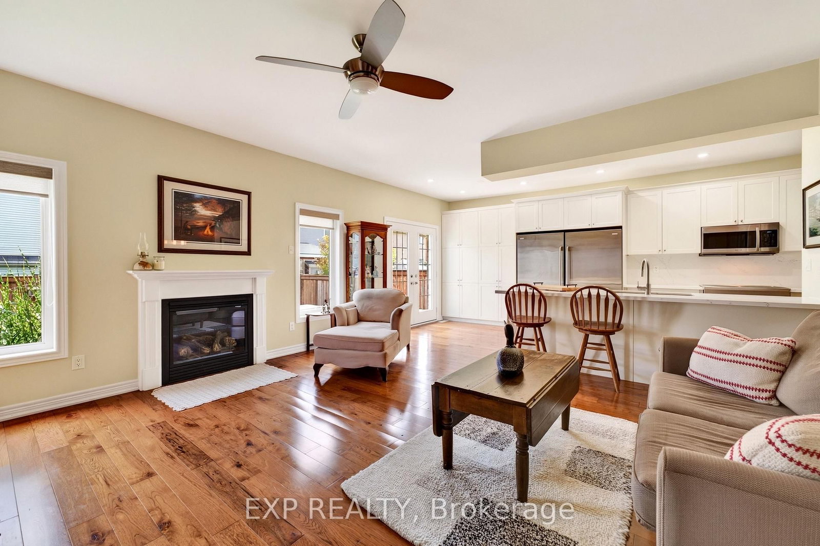 17 Wyndham Circle • Georgina, ON photo 8