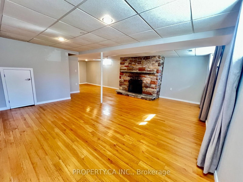 Lower - 205 Talbot Crescent