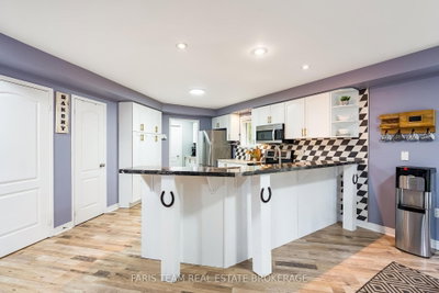 146 8th Avenue • New Tecumseth, ON photo 8