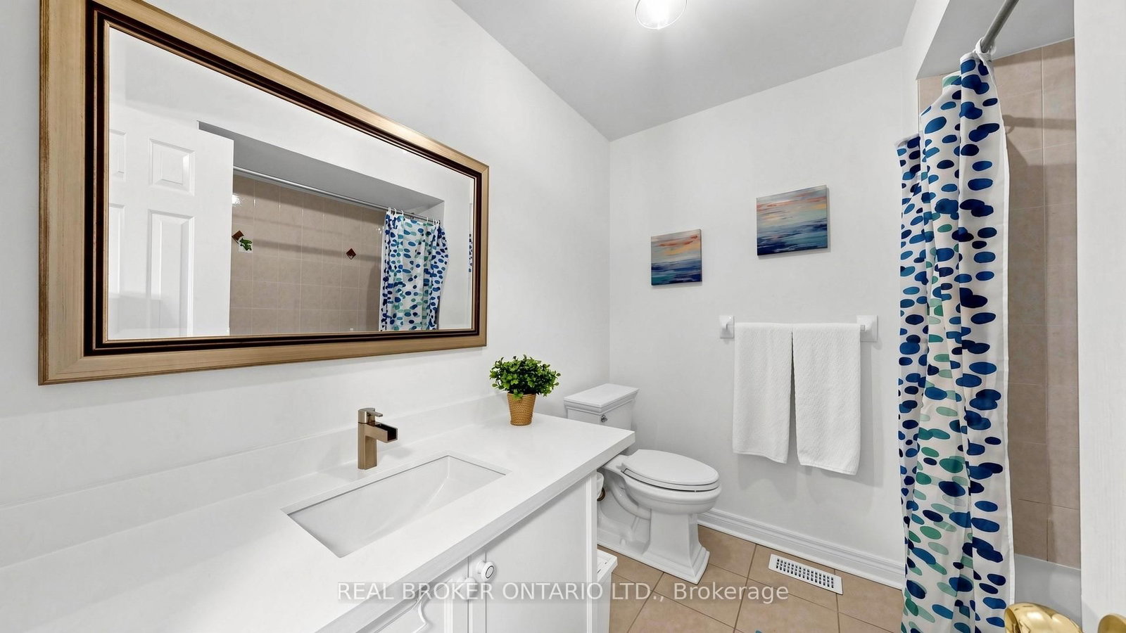 23 Piera Gardens • Markham, ON photo 18