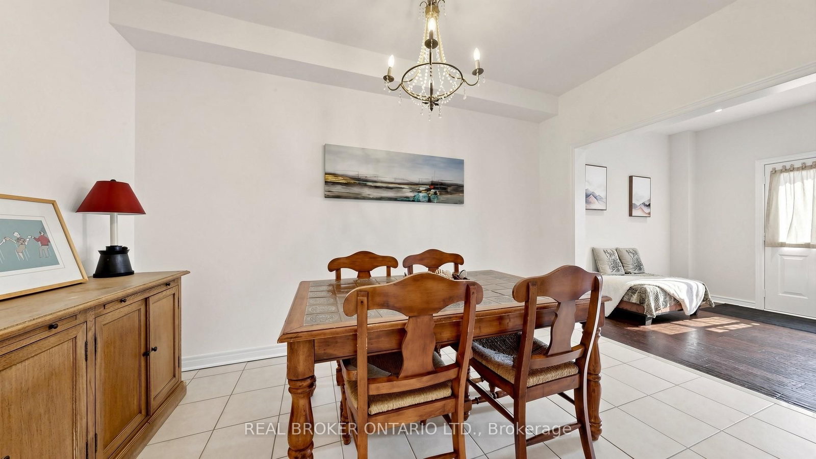 23 Piera Gardens • Markham, ON photo 8