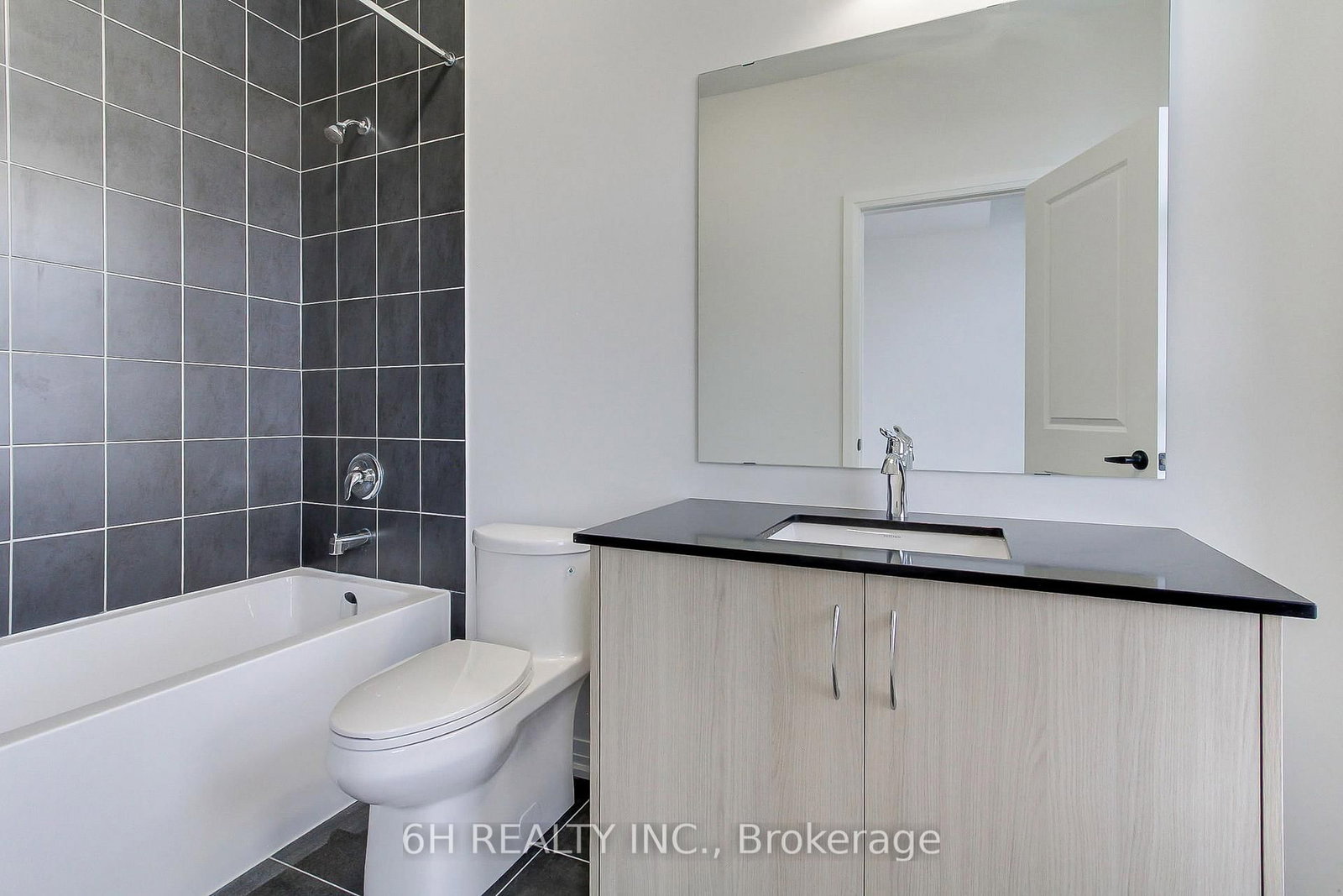46 Harold Wilson Lane • #Lot 29 • Richmond Hill, ON photo 33