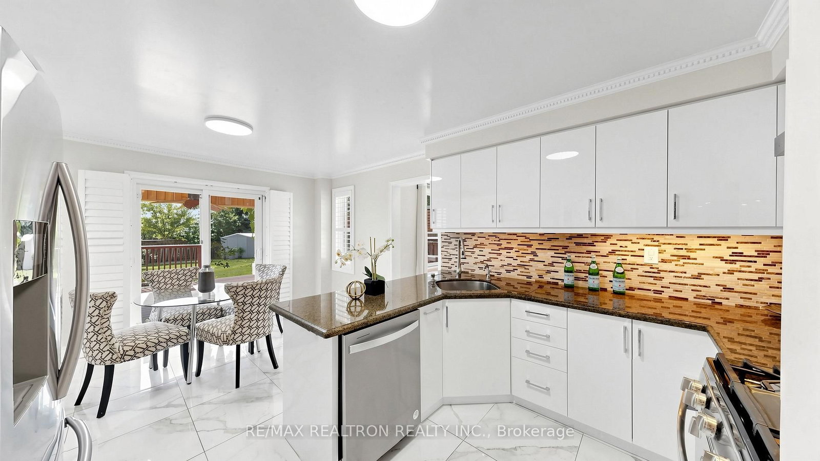 15 Rainey Court • Richmond Hill, ON photo 11