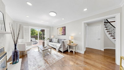 15 Rainey Court • Richmond Hill, ON photo 7