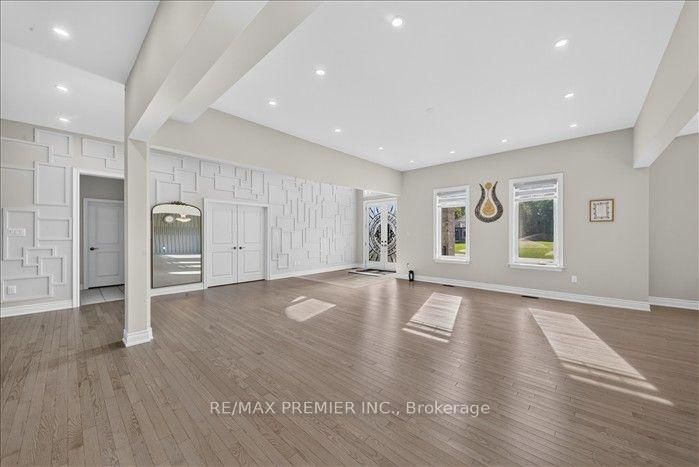 26 Birchwood Lane • Essa, ON photo 14