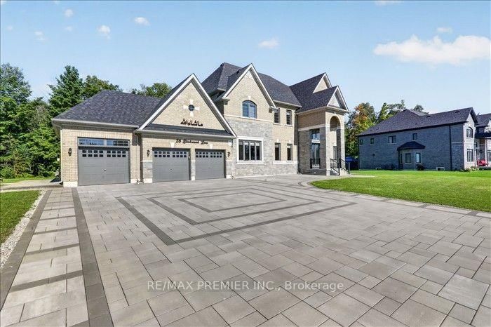 26 Birchwood Lane • Essa, ON photo 9