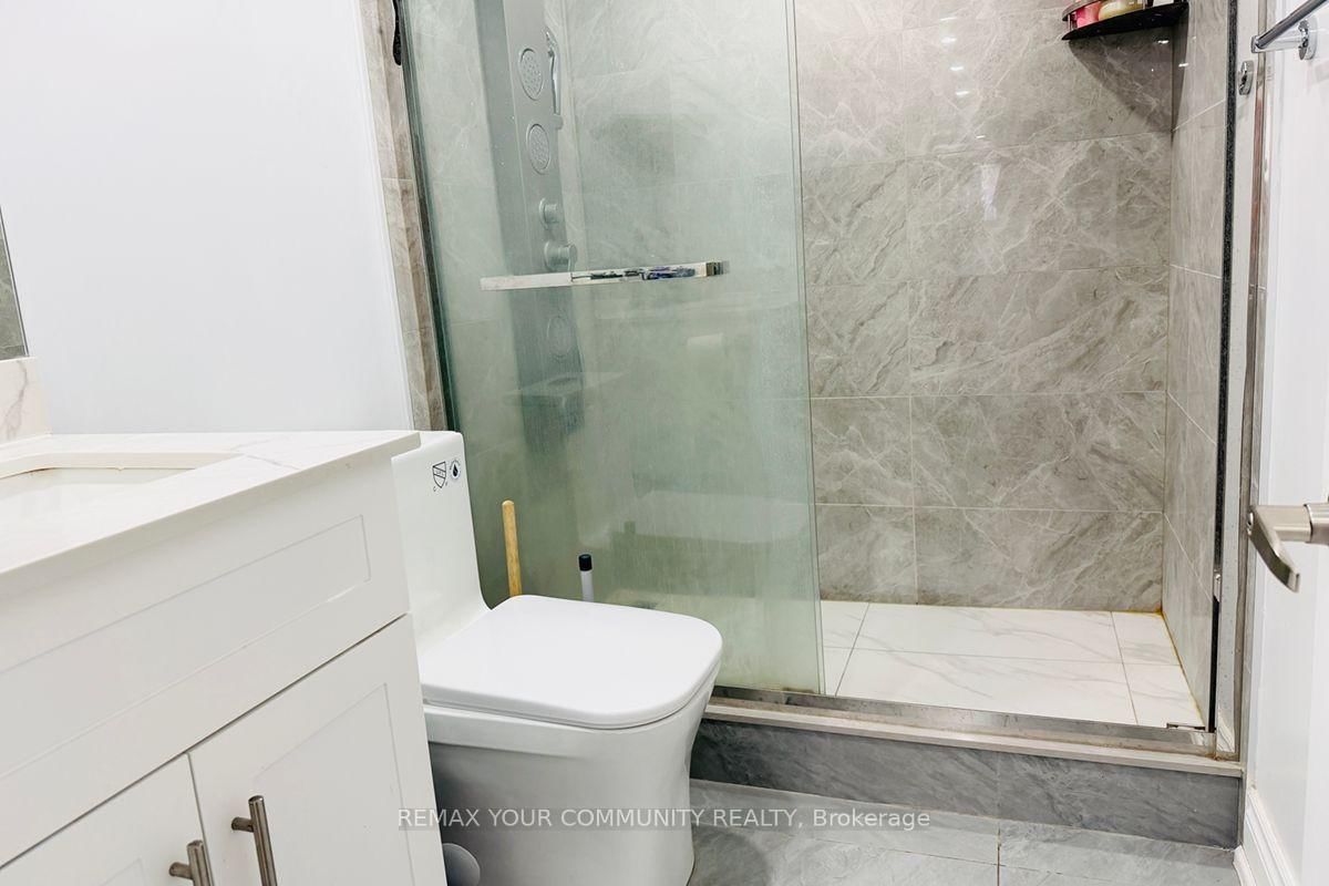 15 Benjamin Hood Crescent • Vaughan, ON photo 14
