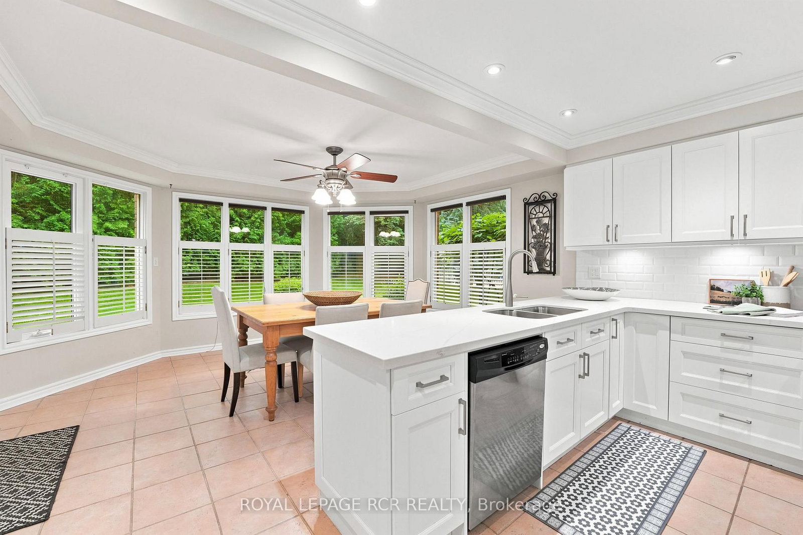 107 Windham Trail • Aurora, ON photo 12