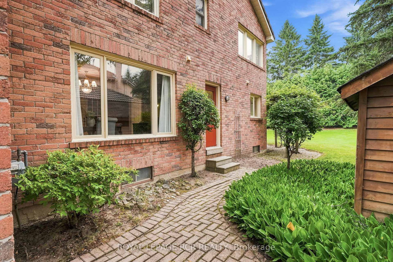 107 Windham Trail • Aurora, ON photo 39