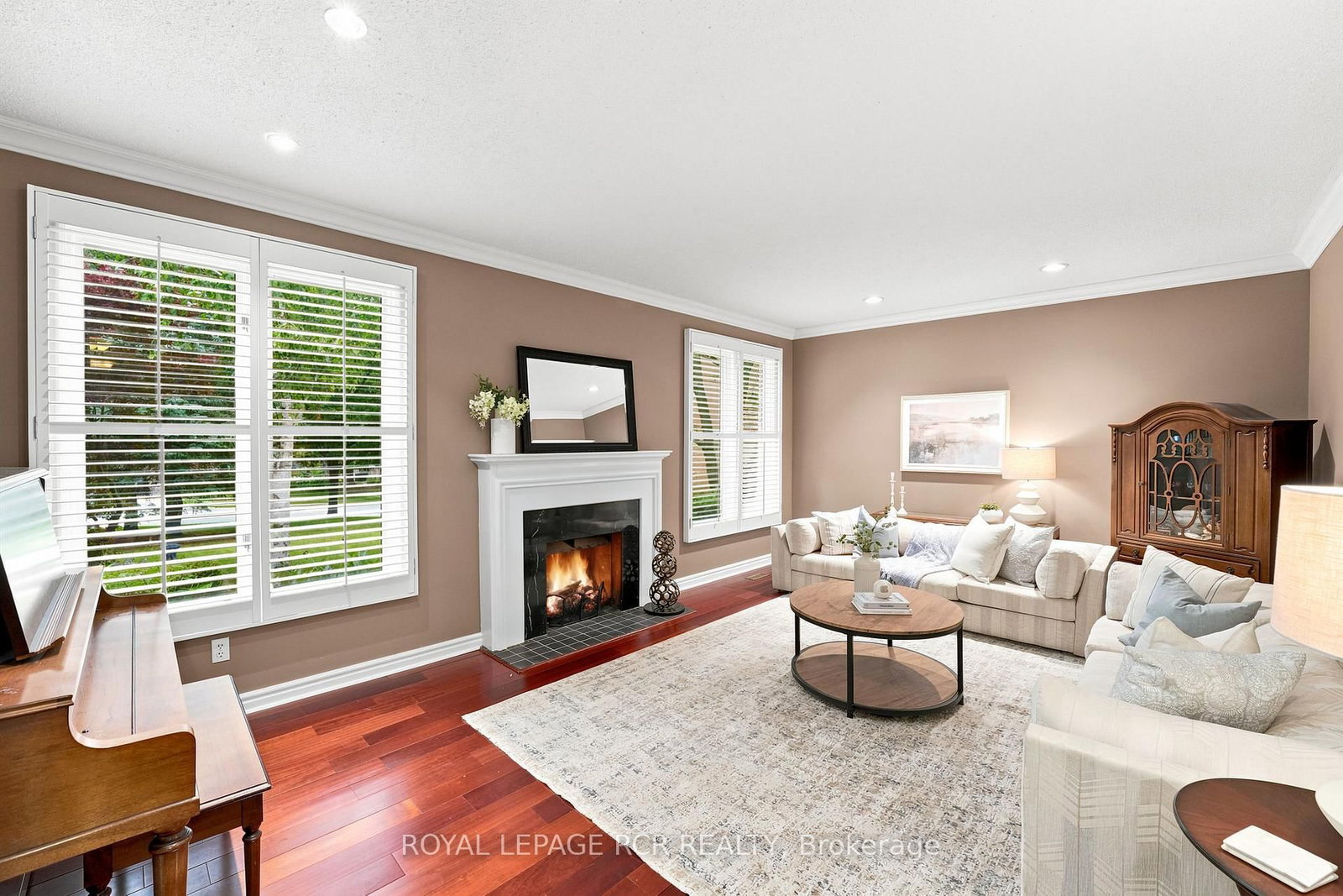 107 Windham Trail • Aurora, ON photo 5