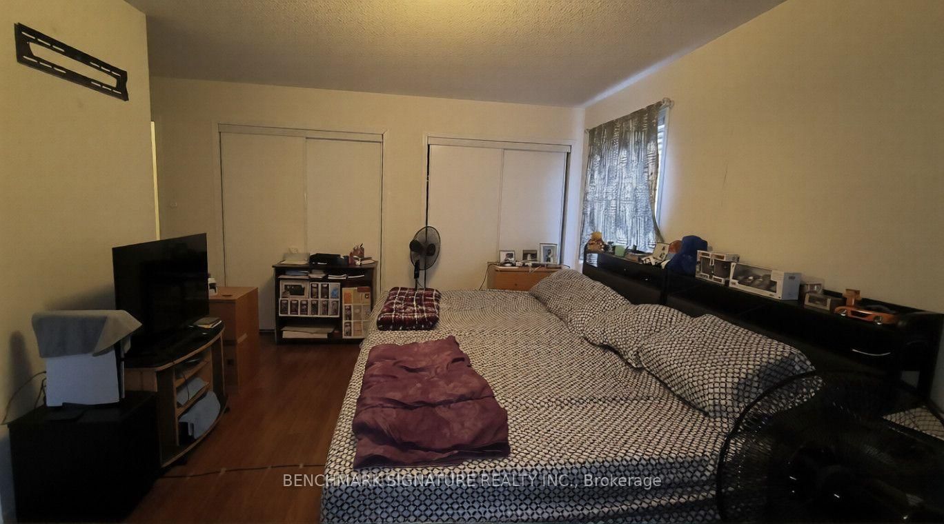 315 Elson Street • Markham, ON photo 12