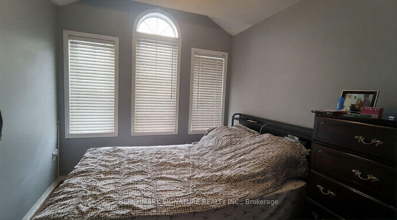315 Elson Street • Markham, ON photo 9