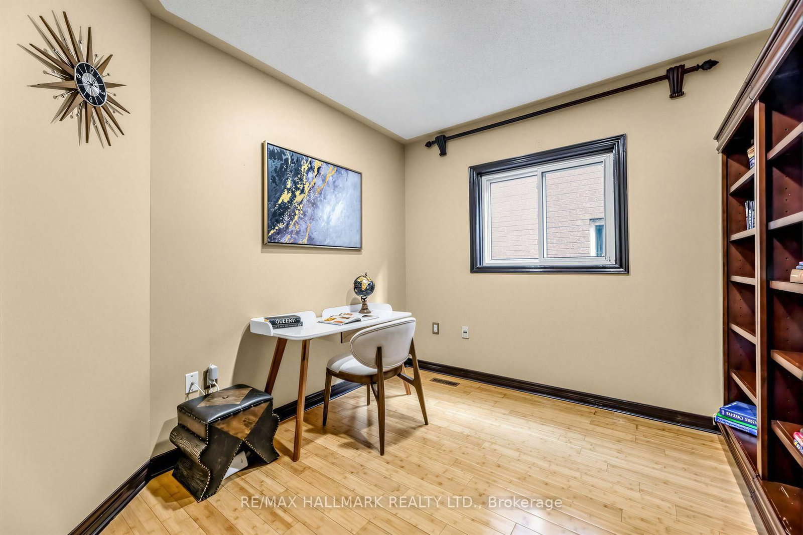 106 Larratt Lane • Richmond Hill, ON photo 17