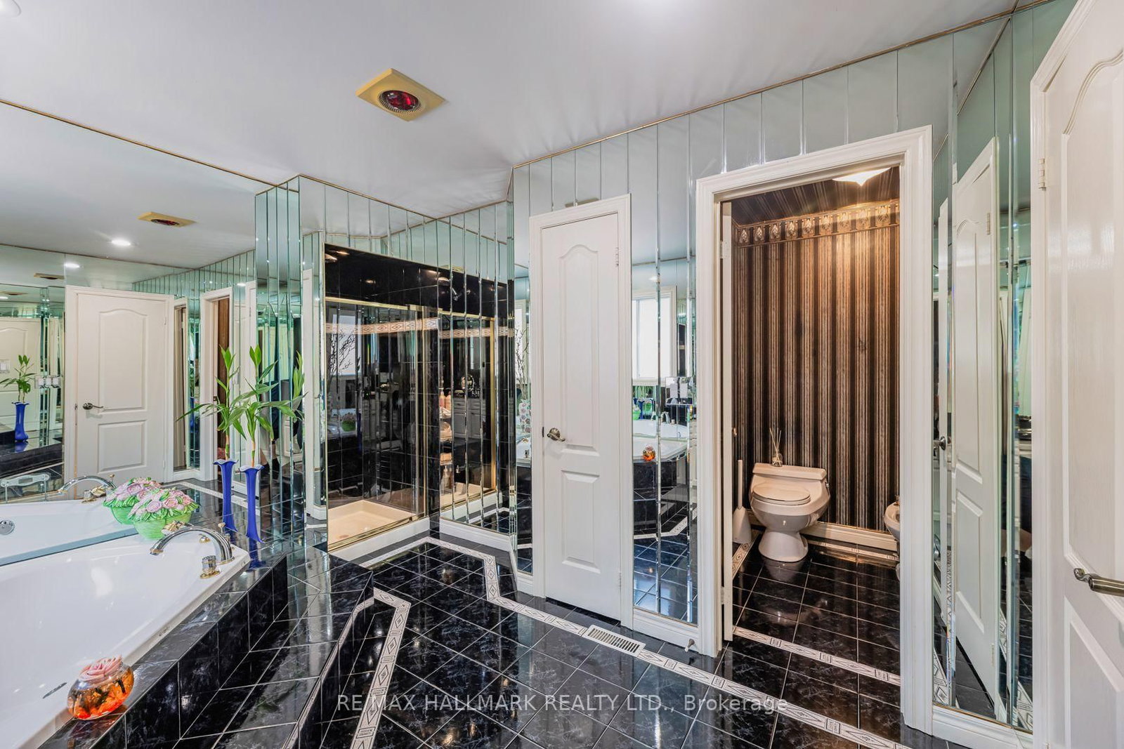 106 Larratt Lane • Richmond Hill, ON photo 31