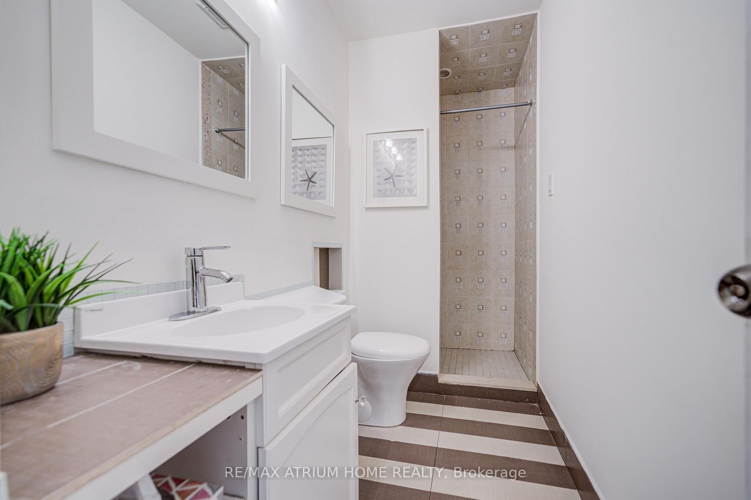 77 Rosedale Heights Drive • Vaughan, ON photo 28