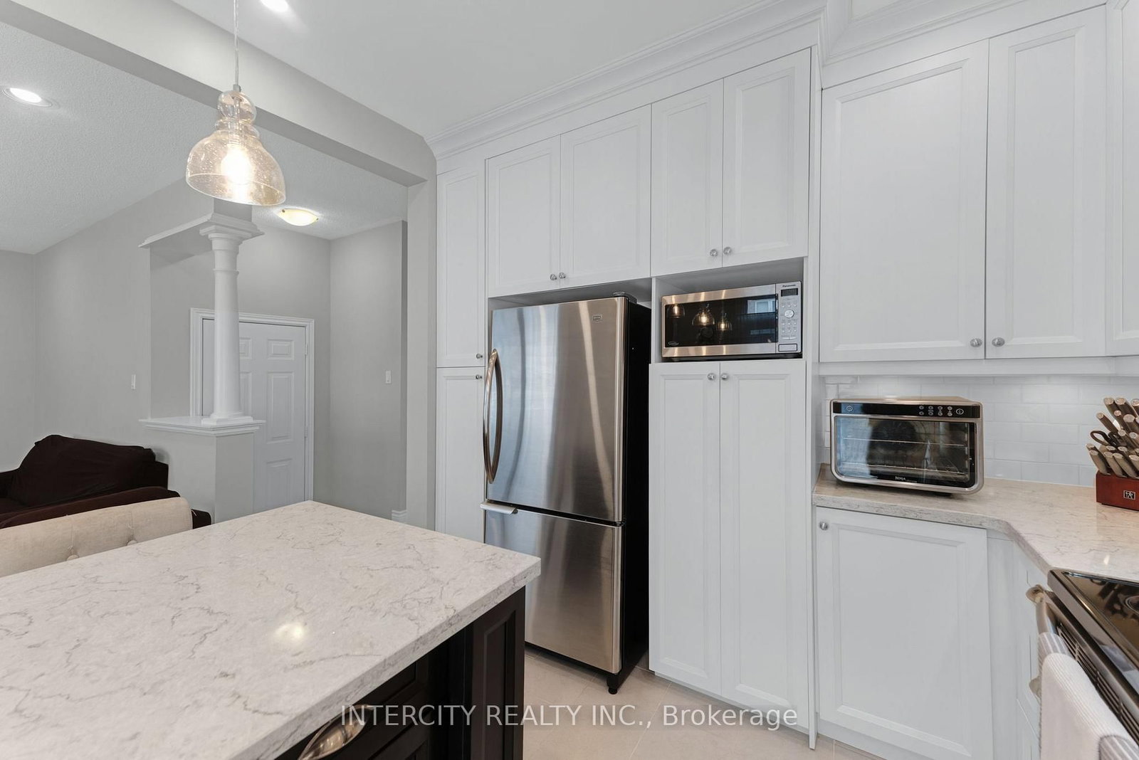 37 Redfinch Crescent • Vaughan, ON photo 12