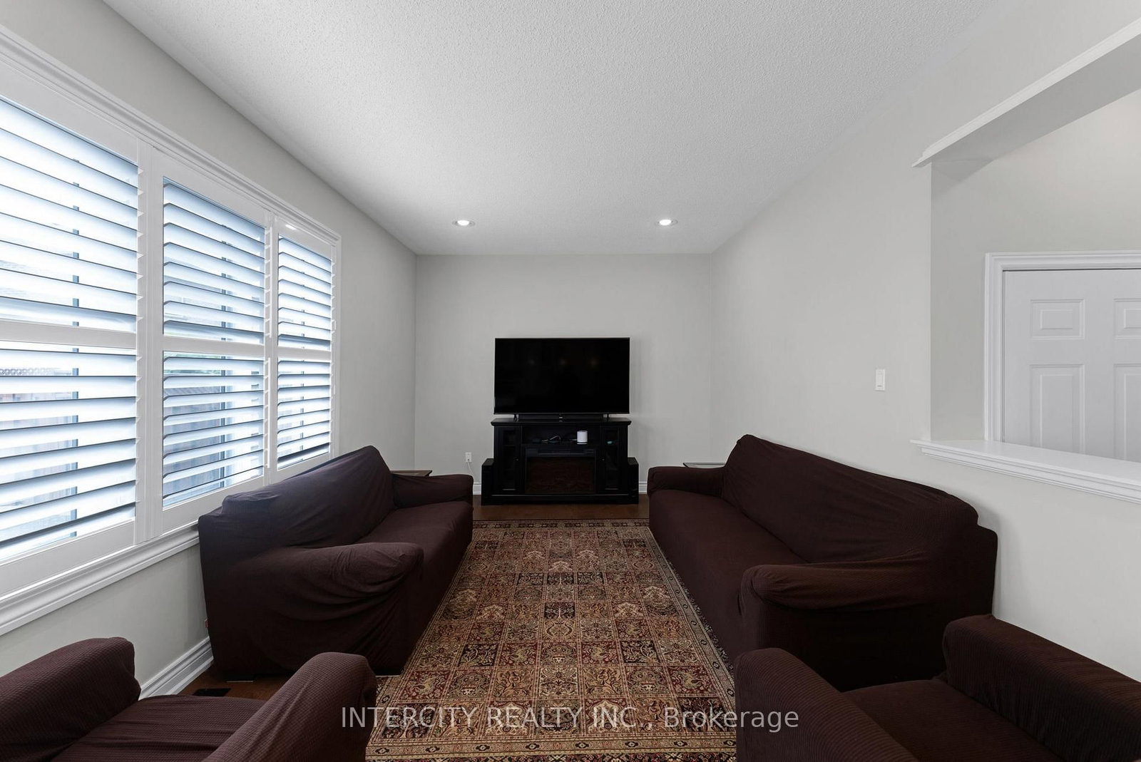 37 Redfinch Crescent • Vaughan, ON photo 16