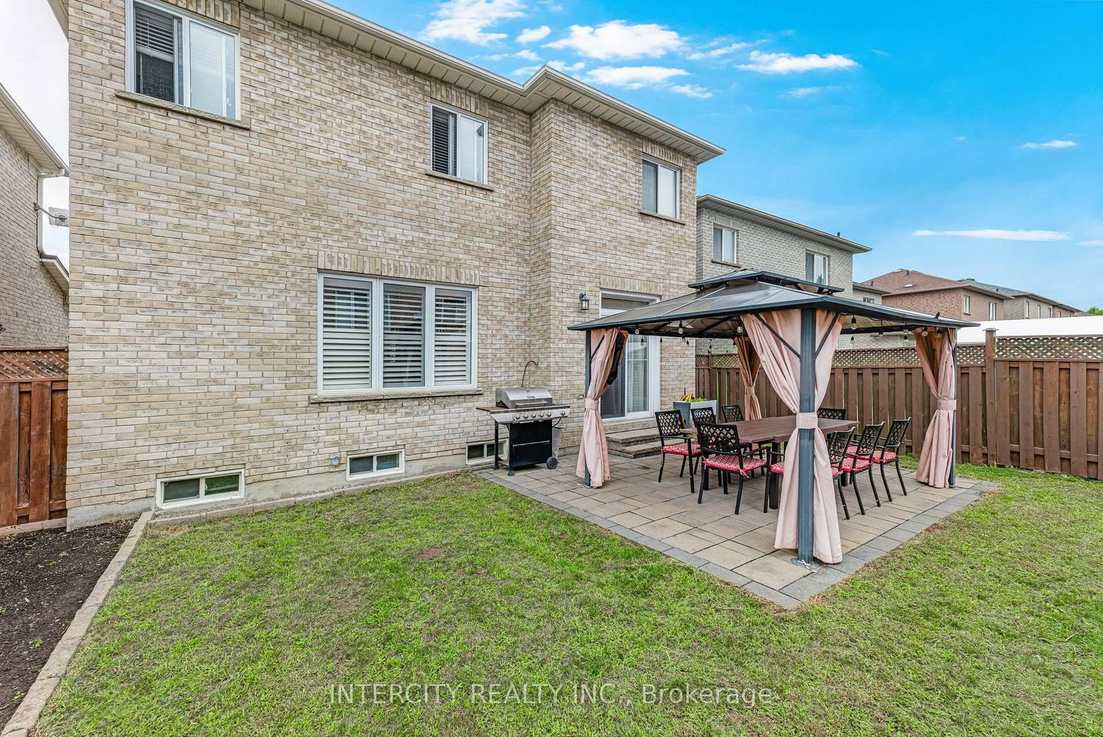 37 Redfinch Crescent • Vaughan, ON photo 48