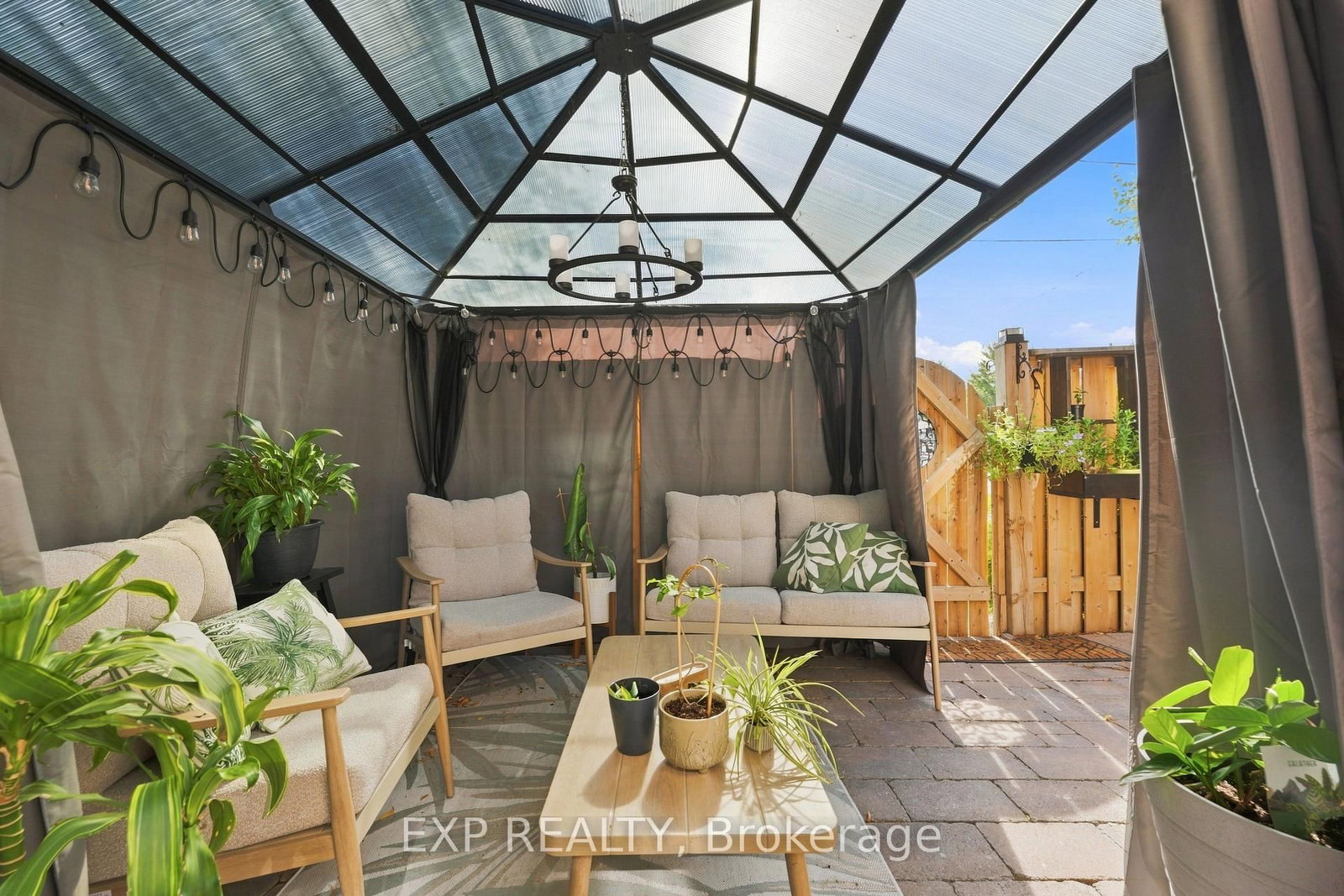 275 Old Homestead Road • #16 • Georgina, ON photo 32