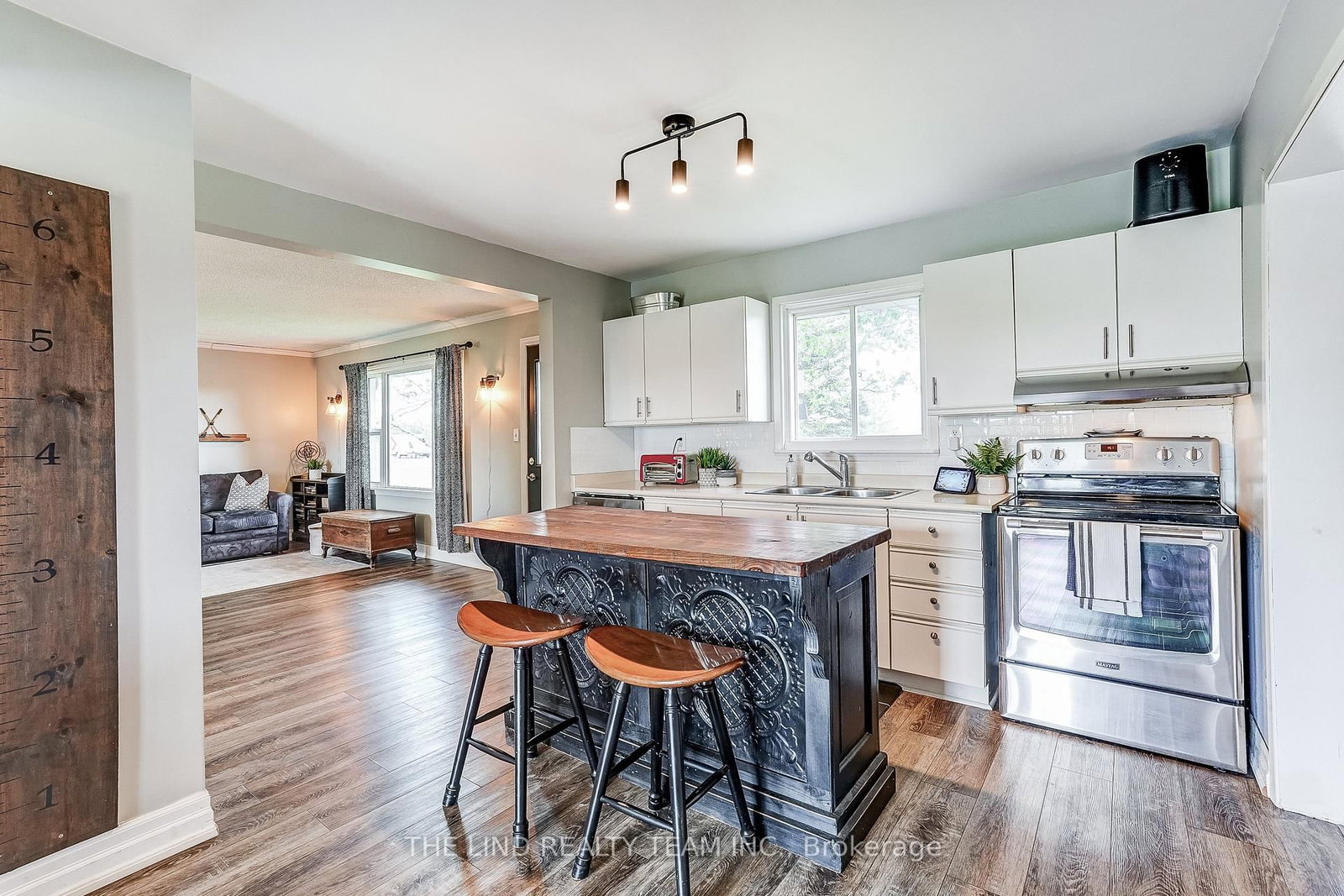 19505 Bathurst Street • East Gwillimbury, ON photo 7