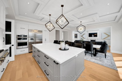 36 Arbordale Drive • Vaughan, ON photo 6