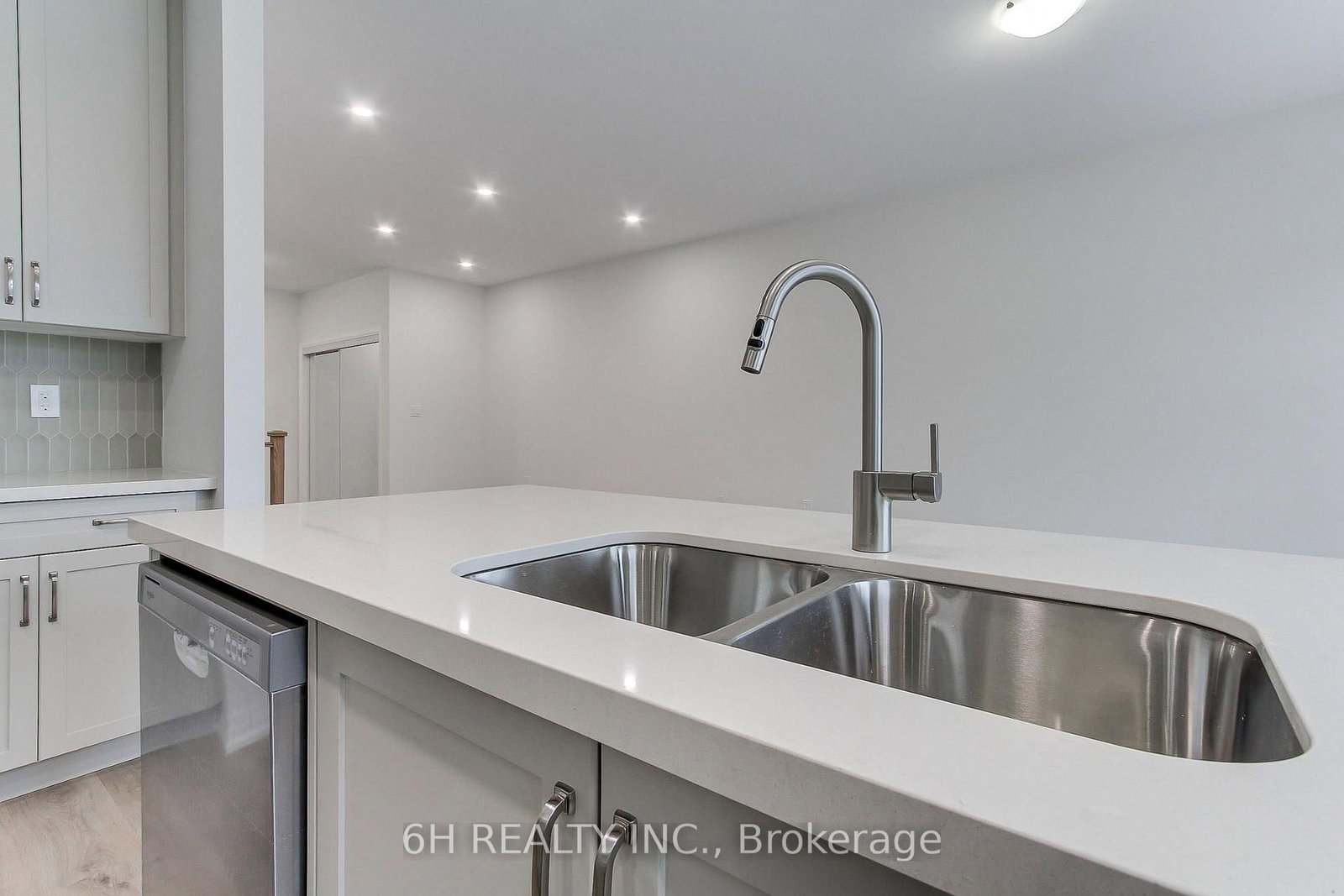 23 Harold Wilson Lane • #Lot 18 • Richmond Hill, ON photo 15