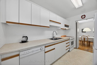 24 Drummond Street • Adjala-Tosorontio, ON photo 6