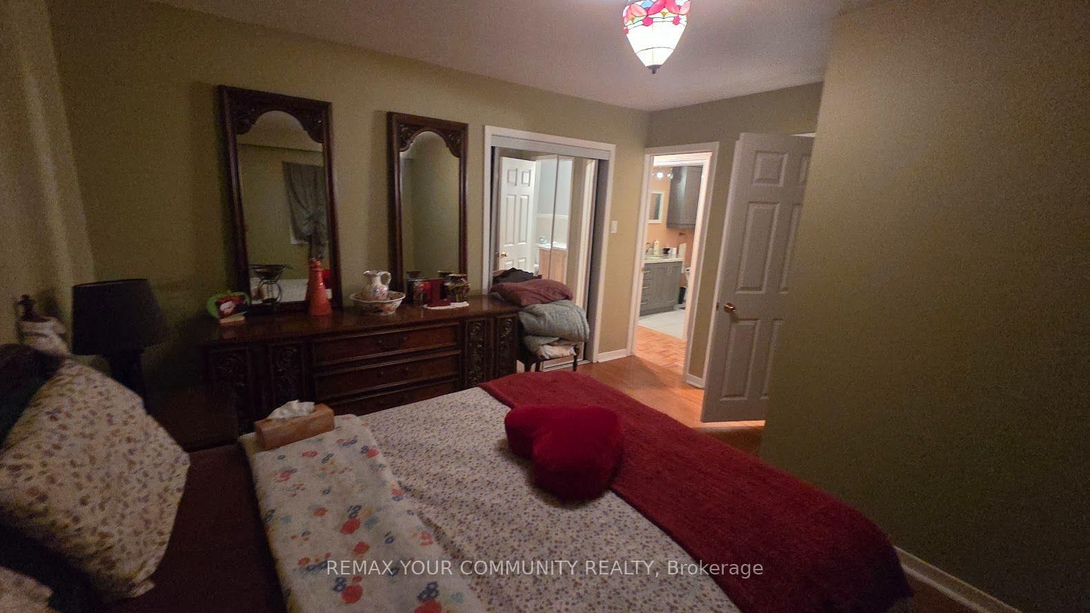 1031 Metro Road • Georgina, ON photo 16