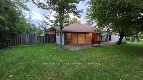 1031 Metro Road • Georgina, ON photo 27