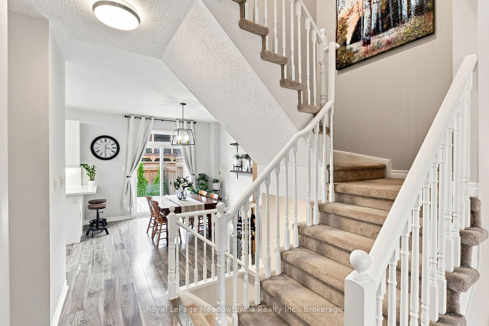 140 Laurendale Avenue • Georgina, ON photo 10