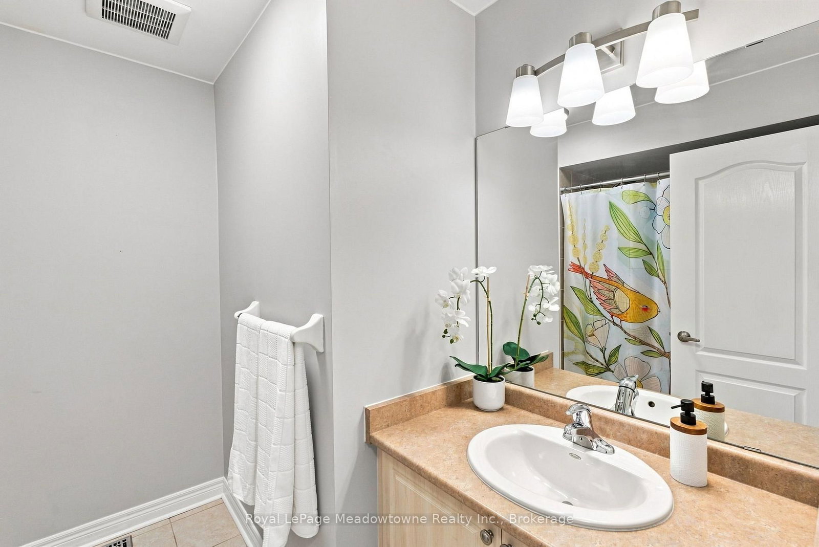 140 Laurendale Avenue • Georgina, ON photo 22