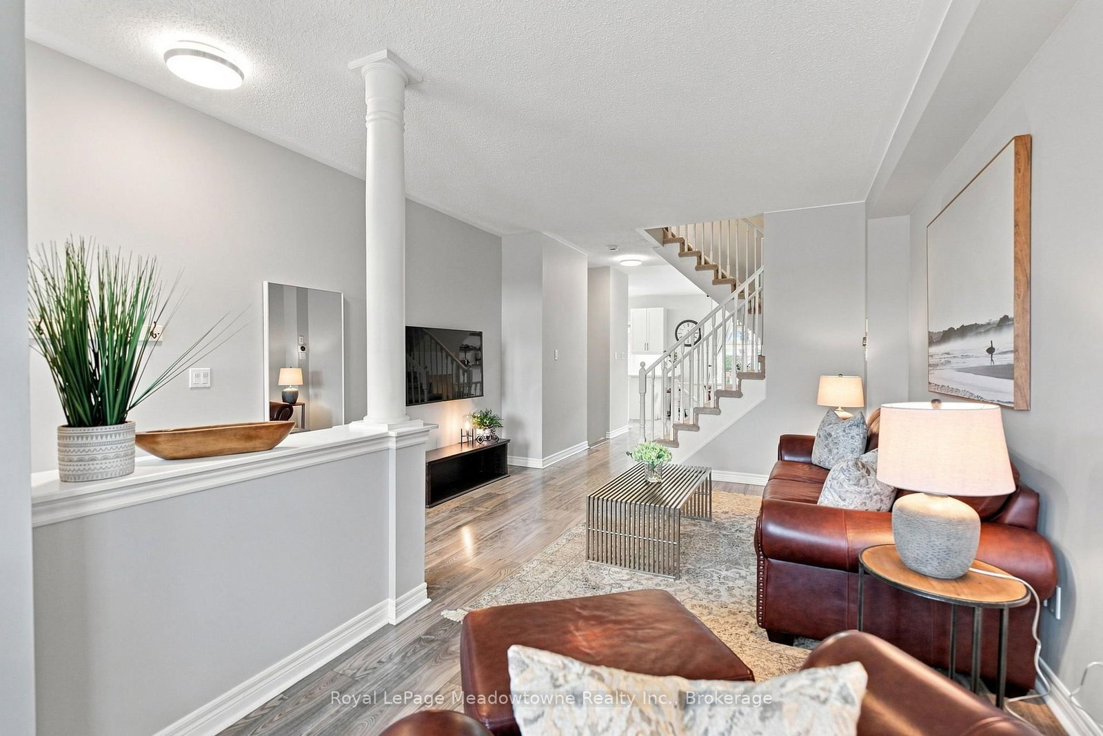 140 Laurendale Avenue • Georgina, ON photo 8