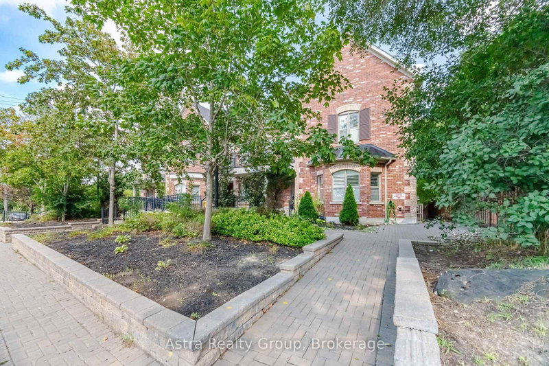 106 - 9589 Keele Street