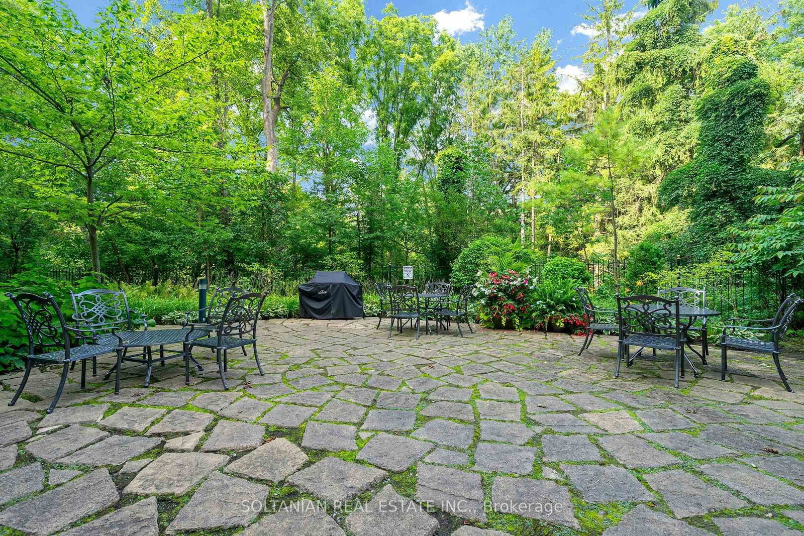 7071 Bayview Avenue • #212 • Markham, ON photo 46