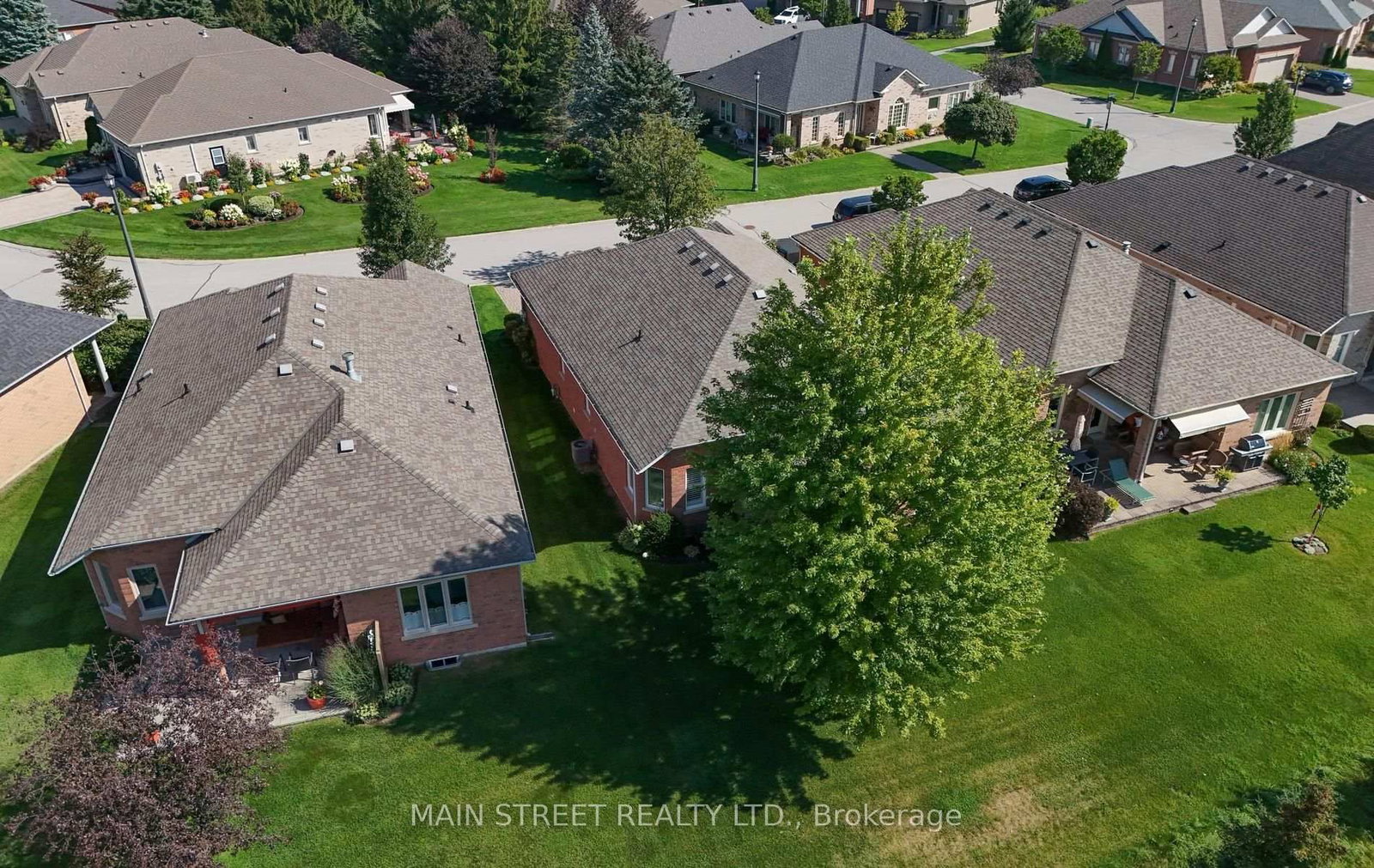 54 Couples Gallery • Whitchurch-Stouffville, ON photo 42