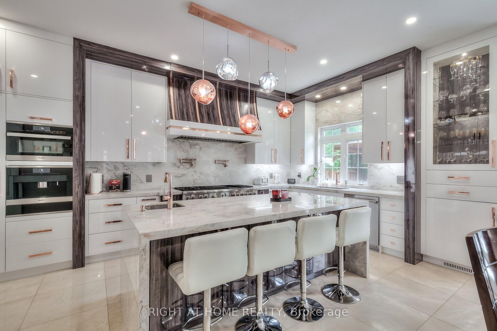 26 Little Natalie Crt, Vaughan, view 4