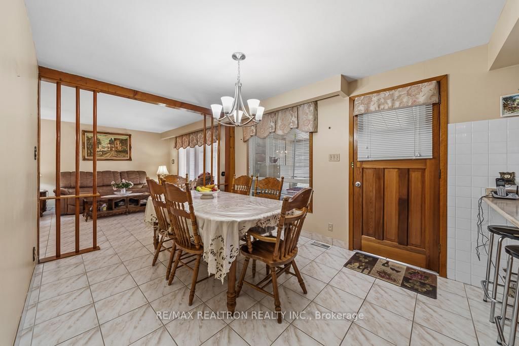 163 Elgin Mills Road W • Richmond Hill, ON photo 12