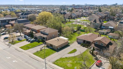 163 Elgin Mills Road W • Richmond Hill, ON photo 2