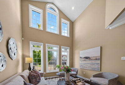 456 Summeridge Drive • Vaughan, ON photo 3